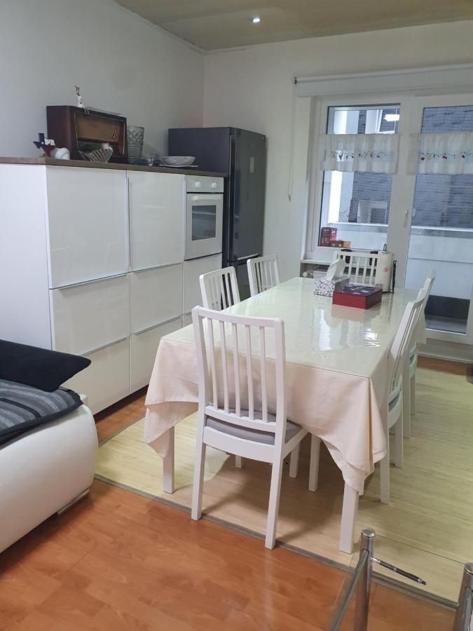 Nice Apartment Duesseldorf Central Appartement Düsseldorf